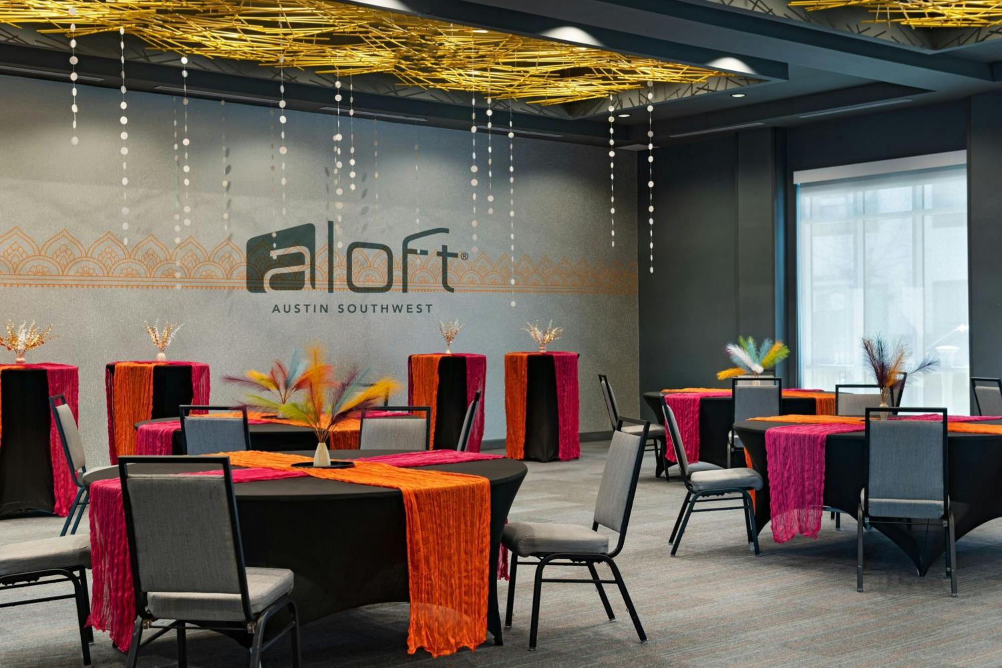 Aloft Austin Southwest Hotel Exterior photo